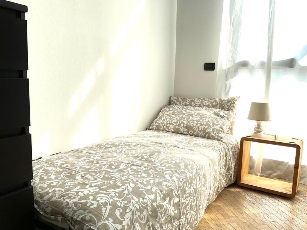 Appartamento In Navigli District With Wonderful Terrace *